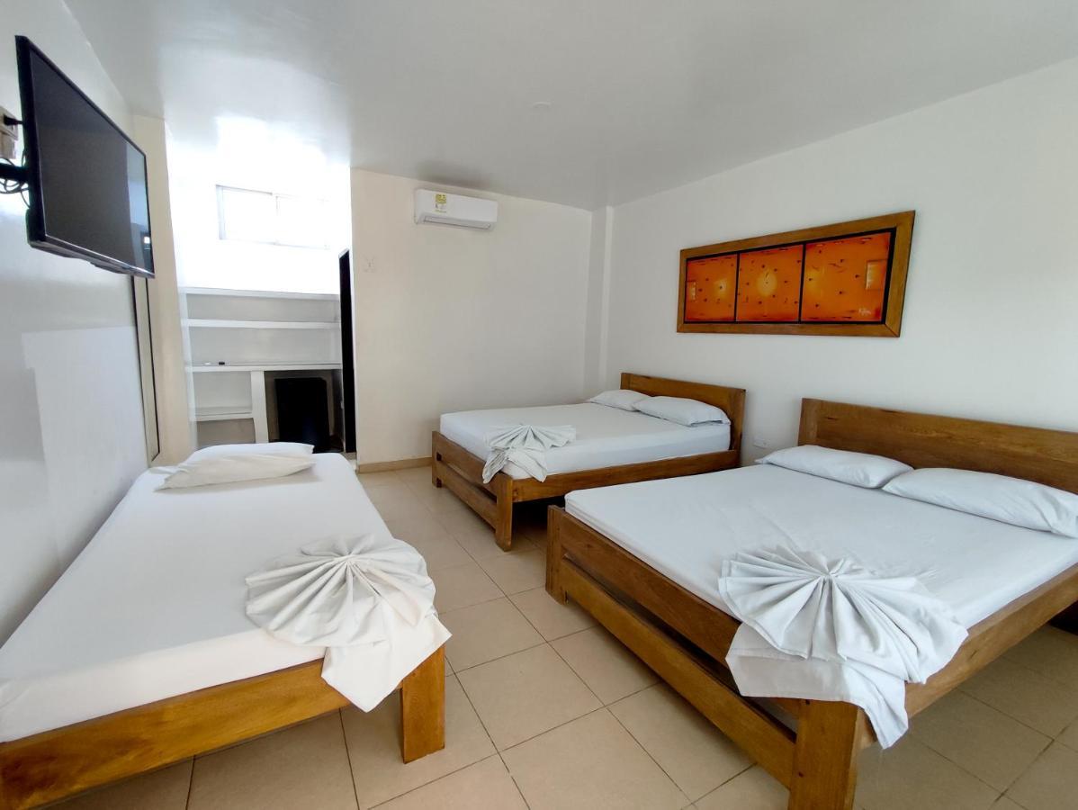 Hotel Portoalegre Coveñas Eksteriør billede