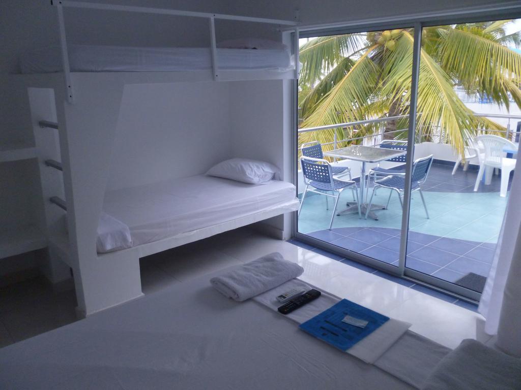 Hotel Portoalegre Coveñas Eksteriør billede