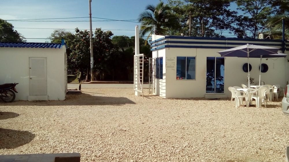 Hotel Portoalegre Coveñas Eksteriør billede