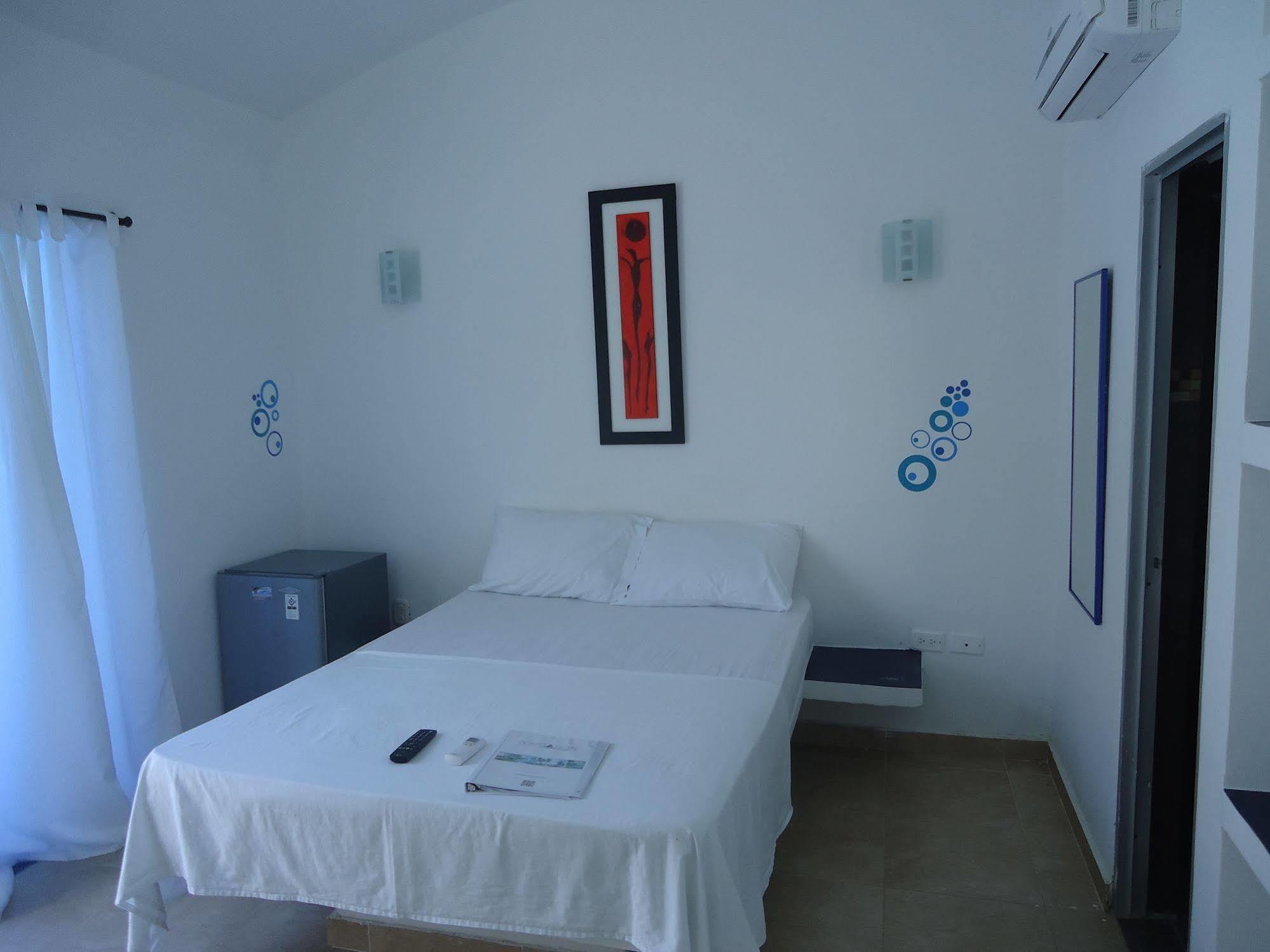 Hotel Portoalegre Coveñas Eksteriør billede